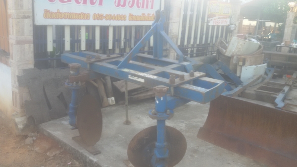 ผานชักร่องรถใหญ่ก.เกษตรลำนารายณ์