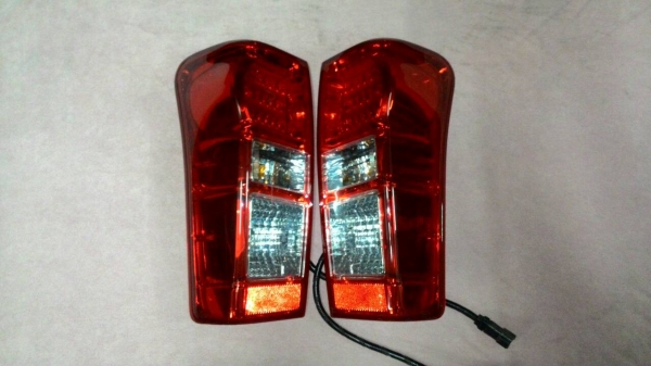 ไฟท้ายLED ดีแม็ก-ออนิว พร้อมสายไฟ+หลอด