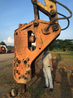 ขายด่วนรถแบคโฮPC300-5รถติดหัวรายแหยกมีเล่มทะเบืยน ขายด่วนรถแบคโฮPC300-5รถติดหัวรายแหยกมีเล่มทะเบืยน