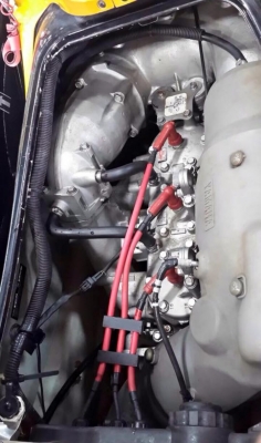 ชาย Jetski YAMAHA GP1300R ชาย Jetski YAMAHA GP1300R