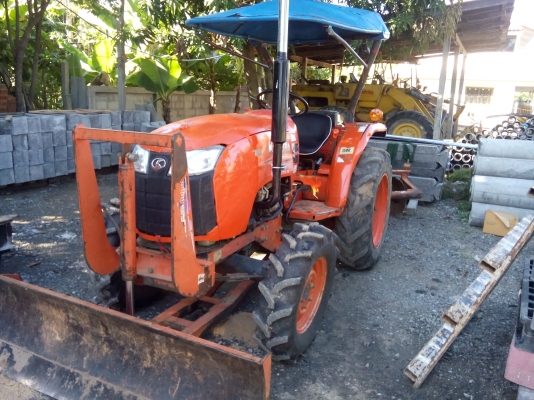 ขาย 255000 บาท รถไถ 36 แรง เล่มทะเบียน 1042 ชม พร้อมอุปกรณ์ 3 อย่าง ดันหน้า ผาน 5 โรตารี่ ขาย 255000 บาท รถไถ 36 แรง เล่มทะเบียน 1042 ชม พร้อมอุปกรณ์ 3 อย่าง ดันหน้า ผาน 5 โรตารี่