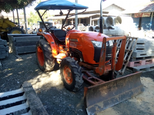 ขาย 255000 บาท รถไถ 36 แรง เล่มทะเบียน 1042 ชม พร้อมอุปกรณ์ 3 อย่าง ดันหน้า ผาน 5 โรตารี่ ขาย 255000 บาท รถไถ 36 แรง เล่มทะเบียน 1042 ชม พร้อมอุปกรณ์ 3 อย่าง ดันหน้า ผาน 5 โรตารี่