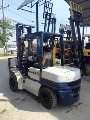 -:-*&bull;*ข า ย ร ถ ย ก นำ เ ข้ า*&bull;*-:-KOMATSU FD30-11 เครื่องดีเซล เกียร์ออโต้ เสาสูง4เมตร งาเท สนใจติดต่อ083-062-0223