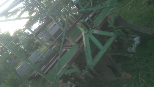 เครื่องปลูกอ้อย KMT