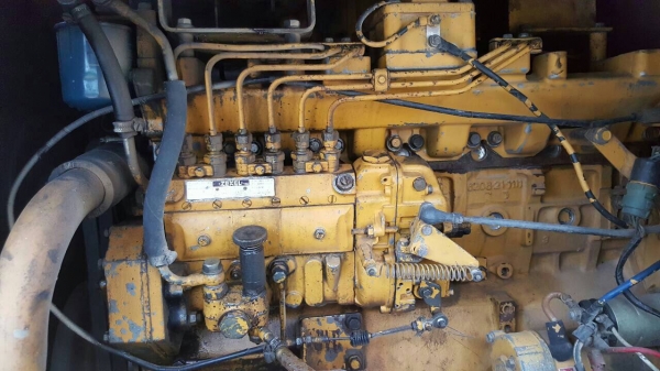 (ยังอยู่)รถตักล้อยางWA100-1 เก๋งตู้...รถสภาพดี รถสวย พร้อมใช้..