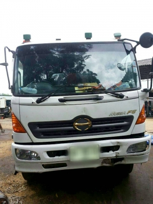 ขาย 6 ล้อฮีโน่ เครน 5 ตัน ปี 48 ยาว 7 ม. 5 ปอก 4 ชัก สภาพเดิมๆ เครื่องดี คัสซีสวย จัดแนนท์ได้ครับ สนใจติดต่อได้ที่ 081-9420141 ,  081-5715326