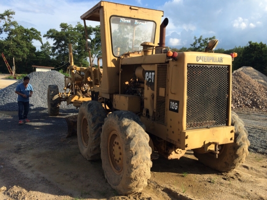 รถเกรดCAT12G..61M-3155 รถสวยพร้อมใช้ สภาพดี เล่มพร้อม..1.45ล้าน