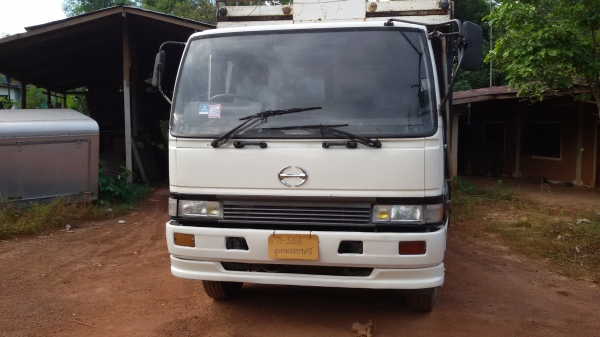 HINO FF3H 195 แรง ยาง9 .ขอบ 20 ยาว 7.20 ห้างแท้สภาพพร้อมใช้งาน  K.อู๊ด 081-2995537