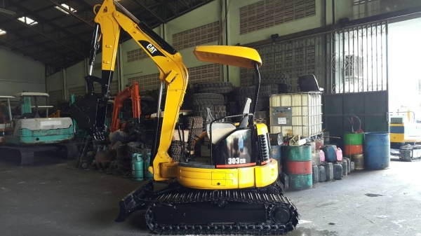 ขาย รถขุด CATERPILLAR รุ่น 303CR มือสองญี่ปุ่น แทร็กเหล็กสวย สลักแน่น สภาพสวยมาก ทำงานไว พร้อมใช้งาน มือถือ/LINE ID :0818753444 ขาย รถขุด CATERPILLAR รุ่น 303CR มือสองญี่ปุ่น แทร็กเหล็กสวย สลักแน่น สภาพสวยมาก ทำงานไว พร้อมใช้งาน มือถือ/LINE ID :0818753444