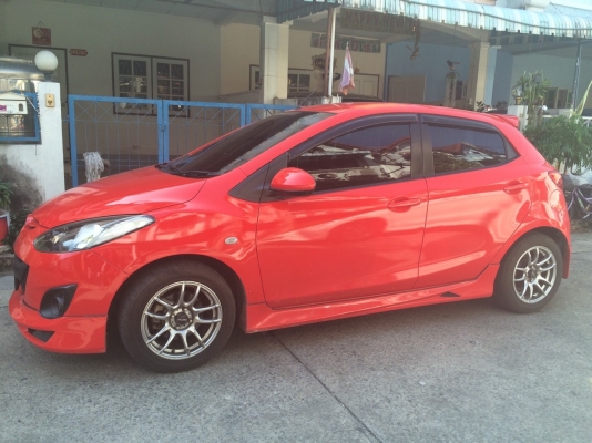 ขายรถสวยๆ mazda 2 1.5 ปึ2012 ขายตามสภาพรถบ้านคับ