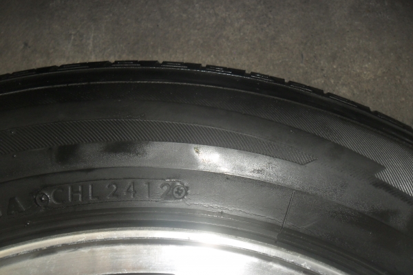 ล้อแม็ก 16นิ้ว 6รู อีซูสุ พร้อมยาง สวยๆ 4 ล้อ ราคา 7400 บาท