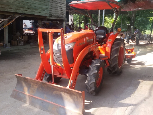 รถไถคูโบต้าL3608แรง พร้อมไช้งาน  ขายใน  ราคา298000บาท รถอยู่วังบัว คลองขลุง กำแพงเพชร    สนใจสอบุถามได้ที่081 3655997 อำพร  พาเจริญ  ราคาต่อรองได้อีกนะครับ