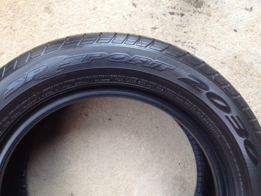 ยางDUNLOP 185 60R15 ปี2015สภาพสวยดอกเยอะมากใช้ได้อีกนาน ยางDUNLOP 185 60R15 ปี2015สภาพสวยดอกเยอะมากใช้ได้อีกนาน