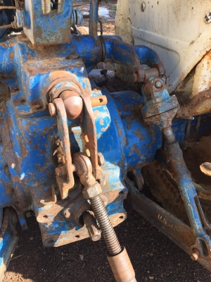 ขาย รถไถ FORD 77. อุปกรณ ดันหน้า สภาพดีพร้อมใช้