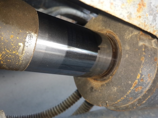 รถขุด โกเบ SK135SR-1ES #YY04-07213 ปี 2005 รถสวย มีใบมีด พร้อมไลน์หัวเจาะ เดิมๆๆมาจากญี่ปุ่นค่ะ สนใจติดต่อ ใหม่ 061-4194022 รถขุด โกเบ SK135SR-1ES #YY04-07213 ปี 2005 รถสวย มีใบมีด พร้อมไลน์หัวเจาะ เดิมๆๆมาจากญี่ปุ่นค่ะ สนใจติดต่อ ใหม่ 061-4194022