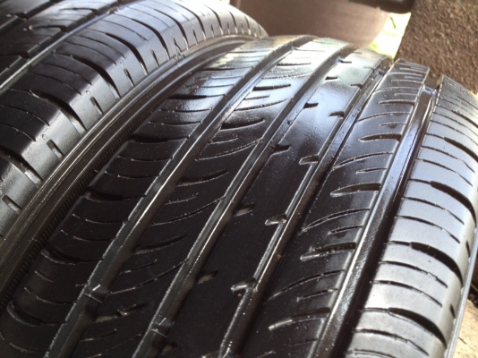 DUNLOP 185 60R15 ปี2014 สภาพสวยดอกเยอะไม่แพง DUNLOP 185 60R15 ปี2014 สภาพสวยดอกเยอะไม่แพง