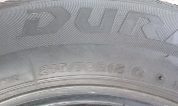 เศษยาง 215/7015 ปี 14