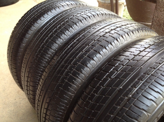 ยางBRIDGESTONE 175 65R15ลงพื้นปลายปี2014สวยมากดอกเยอะ ถูกสุดๆ