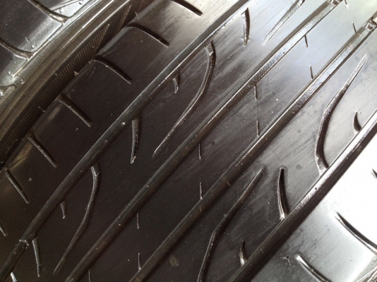 ยางDUNLOP205 55R16ลงพื้นปี2015สวยดอกเยอะถูกๆ ยางDUNLOP205 55R16ลงพื้นปี2015สวยดอกเยอะถูกๆ