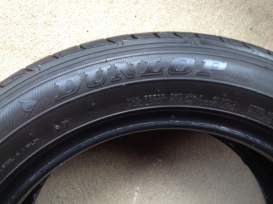 ยางDUNLOP205 55R16ลงพื้นปี2015สวยดอกเยอะถูกๆ ยางDUNLOP205 55R16ลงพื้นปี2015สวยดอกเยอะถูกๆ