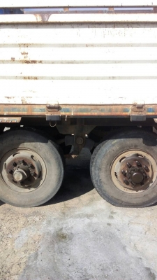 ขาย หางพ่วงไม่ดั้มคอกเกษตร ยาว7เมตร ลูกสามเพลาแท้ เอกสารเล่มทะเบียน