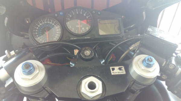 ZX12 ทะเบียนแท้ ตอง8 โอนขนส่ง ZX12 ทะเบียนแท้ ตอง8 โอนขนส่ง