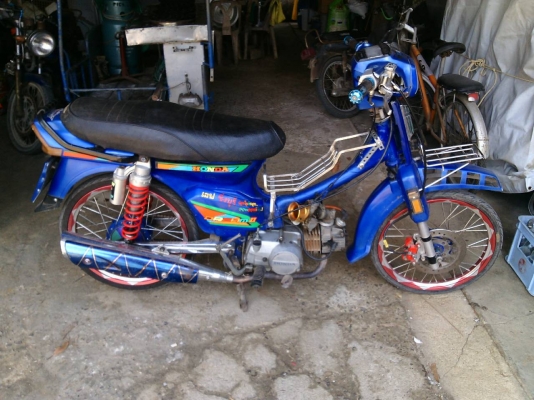 HONDA ดรีม คุรุสภา แต่ง