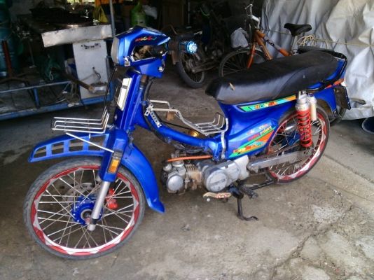 HONDA ดรีม คุรุสภา แต่ง