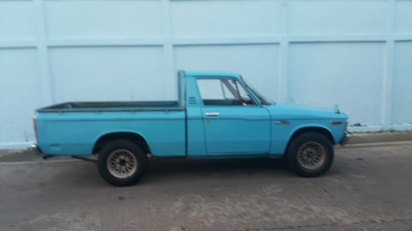 ขายเชพโลเลตอายุ 40 ปี  รถสวยเดิมสุดๆ ราคา 199,800 บาท เครื่องเดิมๆ สีเดิมๆ ใช้น้อย ไม่มีผุ ทะเบียนพร้อมโอน ภาษีปี 59  ติดต่อ คุณเอ๋ 092-6356419