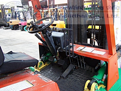 ขาย รถโฟล์คลิฟท์ TCM รุ่น FD45Z7