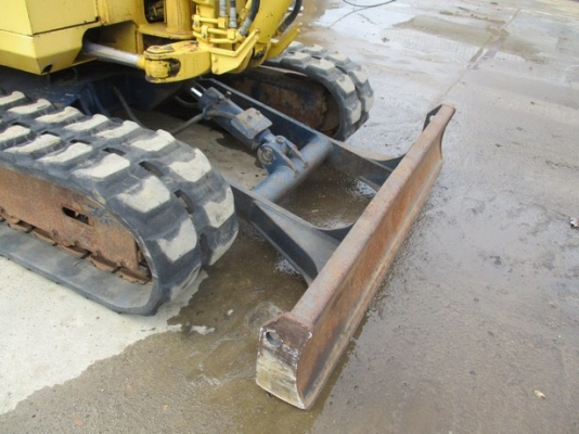 SALE___KOMATSU PC40-6เก่านอก จากJanpan สภาพเดิมๆ สวย พร้อมใช้งาน