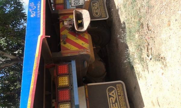 ขายสิบล้อเด้ก้า 195 6hh..ใส่โบไอ้หลง