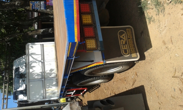 ขายสิบล้อเด้ก้า 195 6hh..ใส่โบไอ้หลง