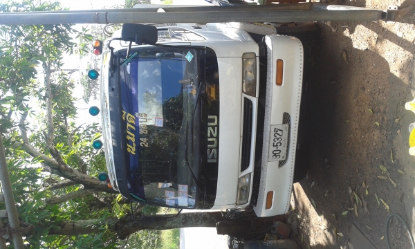 ขายสิบล้อเด้ก้า 195 6hh..ใส่โบไอ้หลง