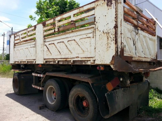 ขายลูกพ่วง3คาน กระบะดั้มสามมิตร สภาพพร้อมใช้งาน เอกสารพร้อมโอน สนใจโทร 090-8588220คุณนะ 093-3258446คุณบิว หรือเข้าดูสินค้าอื่นๆได้ที่ www.truck.in.th/498 หรือเพจFacebook ณรงค์ ซื้อขายรถมือสอง (เว็บไซต์ส่วนตัว) หรือFacebook ตลาดรถมือสอง คุณนะ