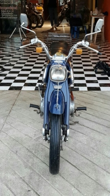 วุฒิ นนบุรี ฮอนด้า C92 หมูสภาพบ้านๆสีเดิมทั้งคันทะเบียนแท้พร้อมโอน