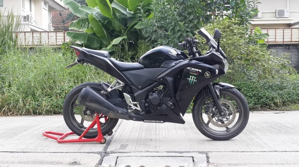 วุฒิ นนบุรี ขาย cbr 250cc y2012 abs ทะเบียนแท้พร้อมโอน วุฒิ นนบุรี ขาย cbr 250cc y2012 abs ทะเบียนแท้พร้อมโอน