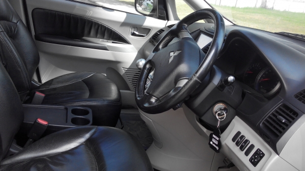 SpaceWagon มือเดียว เดิมๆ พร้อมใช้ SpaceWagon มือเดียว เดิมๆ พร้อมใช้