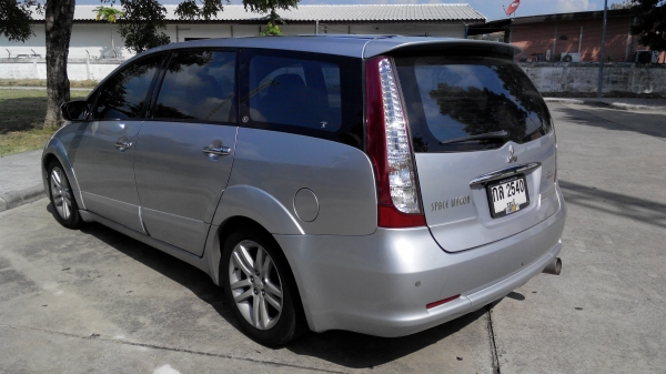 SpaceWagon มือเดียว เดิมๆ พร้อมใช้ SpaceWagon มือเดียว เดิมๆ พร้อมใช้