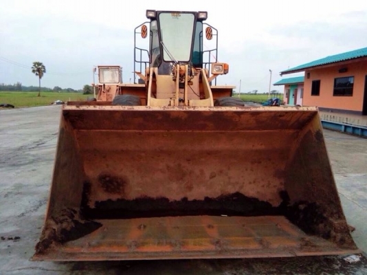 ขายรถตักkomatsu wa300 ติดต่อเจ้าของโดยตรง0817445268