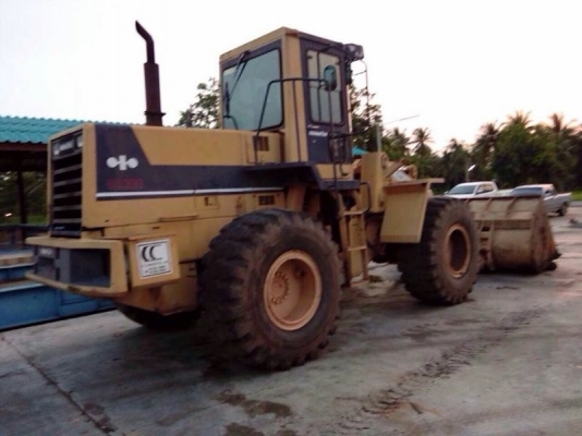 ขายรถตักkomatsu wa300 ติดต่อเจ้าของโดยตรง0817445268