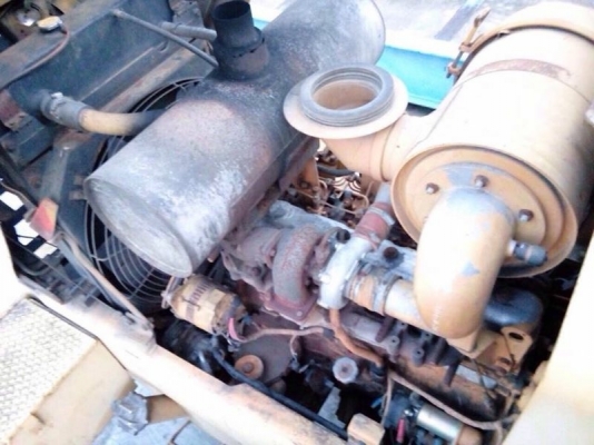 ขายรถตักkomatsu wa300 ติดต่อเจ้าของโดยตรง0817445268