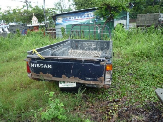 ขายกระบะนิสสัน BIG-M