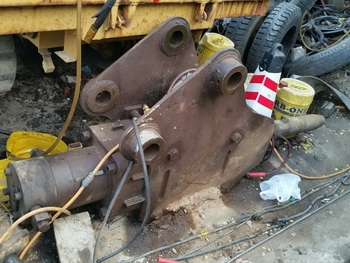 ขาย หัวเจาะ หัวกระแทก เบรคเกอร์ PC 200 เก่าญี่ปุ่น ราคาถูกครับ