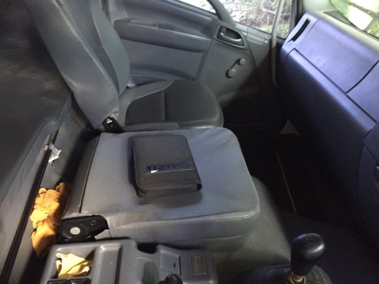 10ล้อดั้ม300แรงปี 55...รถสวยมากๆใช้น้อย117000กิโล ดั้มสวยเรียบ...