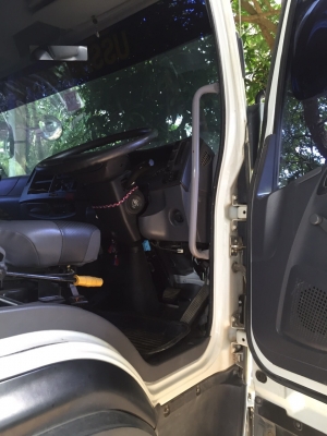 10ล้อดั้ม300แรงปี 55...รถสวยมากๆใช้น้อย117000กิโล ดั้มสวยเรียบ...