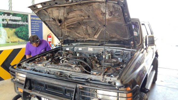 ขายโตโยต้าฮีโร่ โฟร์วีล สี่ประตูLN65 แท้ ขายโตโยต้าฮีโร่ โฟร์วีล สี่ประตูLN65 แท้