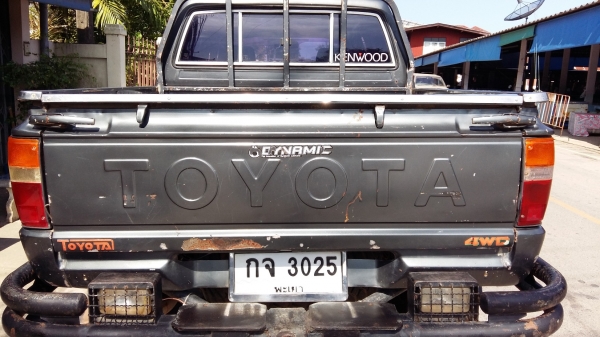 ขายโตโยต้าฮีโร่ โฟร์วีล สี่ประตูLN65 แท้ ขายโตโยต้าฮีโร่ โฟร์วีล สี่ประตูLN65 แท้