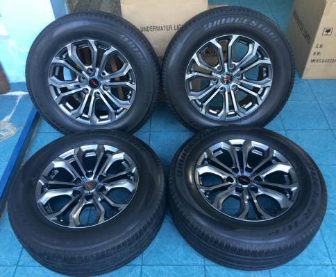 ขาย ล้อFortuner TRD4 ขอบ18 สภาพสวย พร้อมยาง Bridgestone H/P japan