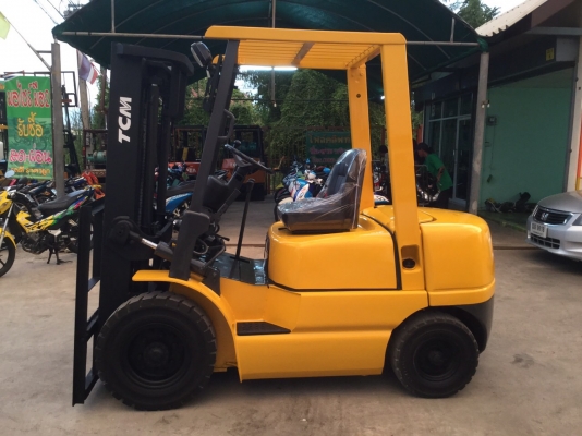 รถฟอล์คลิฟท์ ทีซีเอ็ม 2.5 ตัน เสา 3 เมตร ดีเซล พร้อมใช้งานครับ รถฟอล์คลิฟท์ ทีซีเอ็ม 2.5 ตัน เสา 3 เมตร ดีเซล พร้อมใช้งานครับ